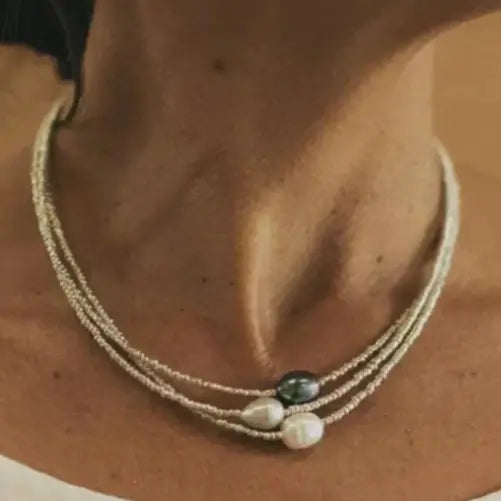 Collares