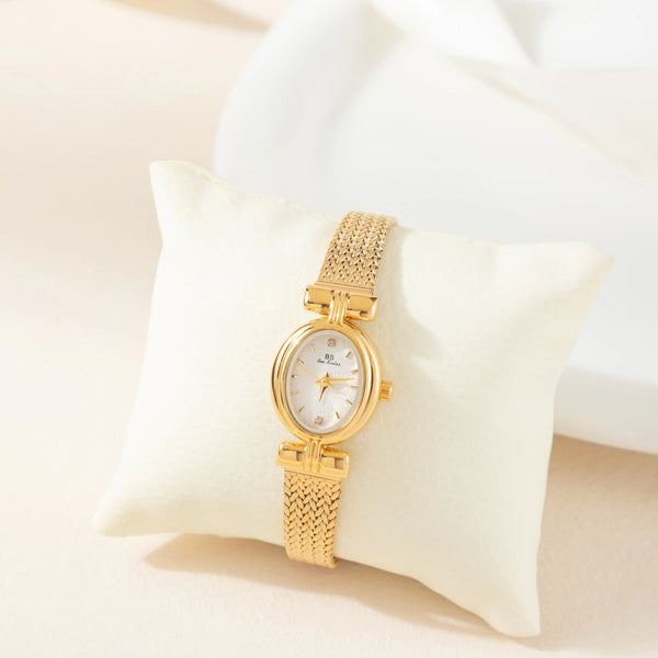 Reloj elegante con esfera luminosa y diseño sofisticado