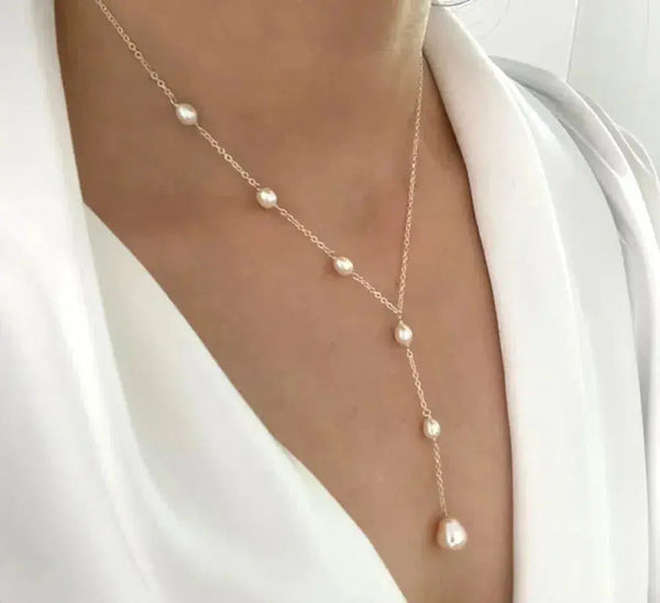 Collar vintage de perlas con colgante